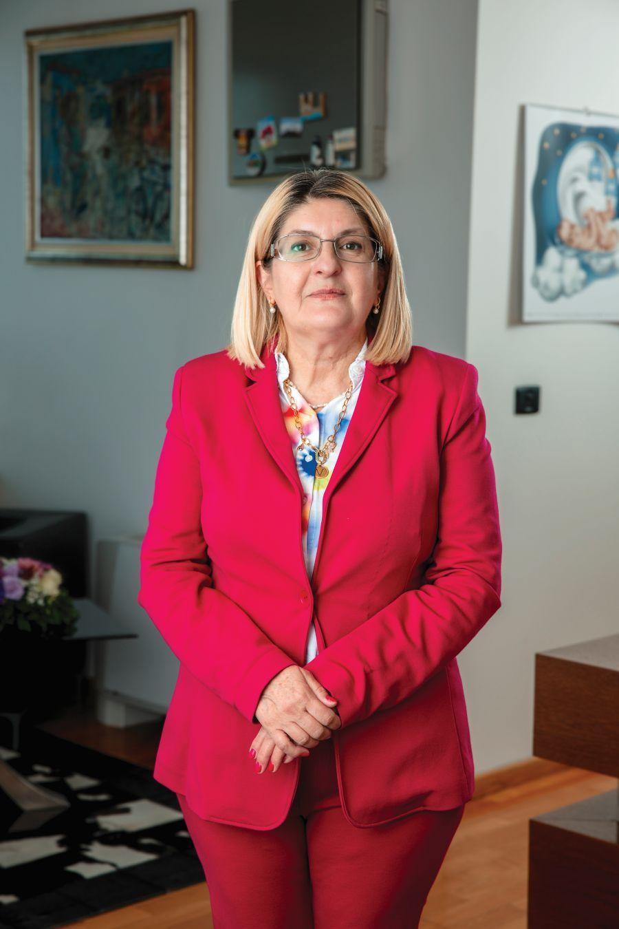 Елефтерија Давчева: